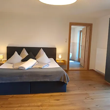 Haus Berghof Bed and breakfast Gries