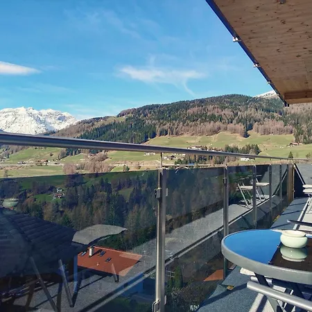 Haus Berghof 3*